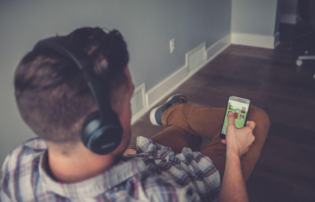EMF + Attention Span : Does it cause damage? EMF + Attention Span : Does it cause damage? - airestech