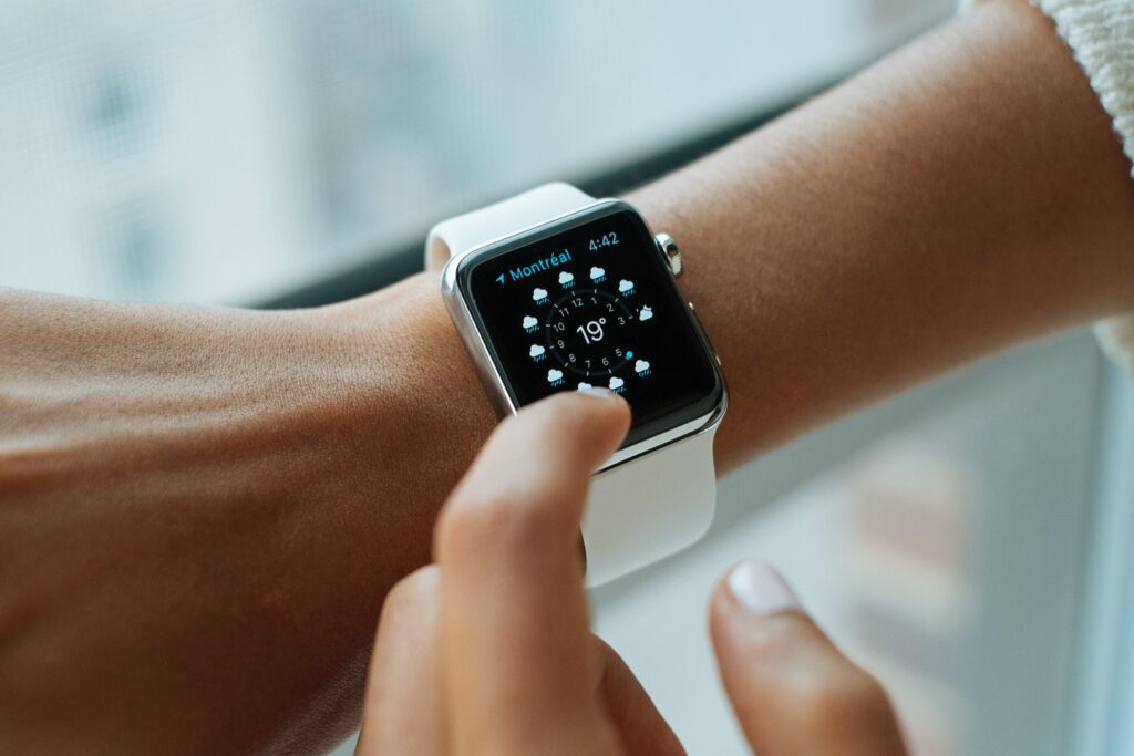 Fitness Trackers : Are They an EMF Concern? Fitness Trackers : Are They an EMF Concern? - airestech